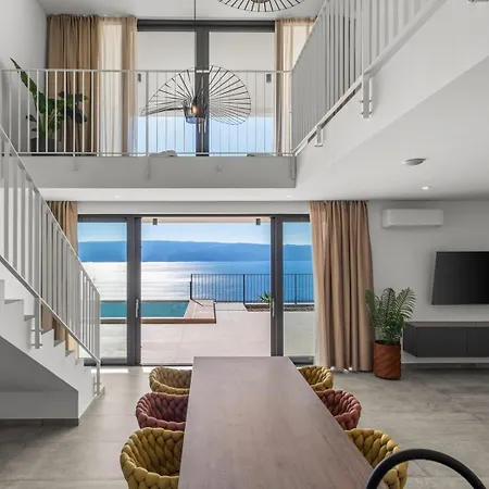 New! Stylish Collina - Stunning Sea Views, Private Pool, Amenities فيلة