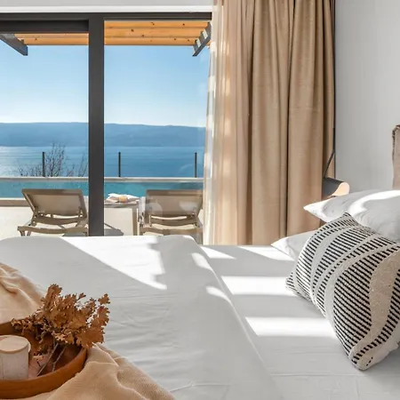 New! Stylish Collina - Stunning Sea Views, Private Pool, Amenities * Duće