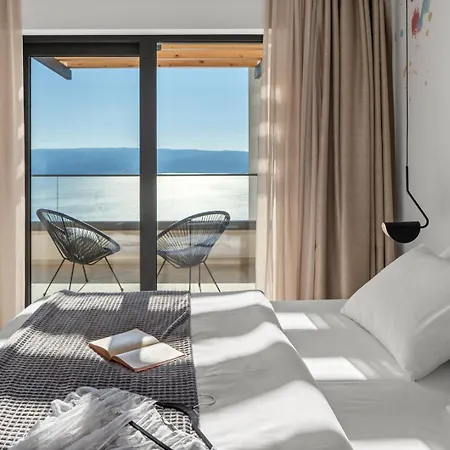 New! Stylish Collina - Stunning Sea Views, Private Pool, Amenities فيلة